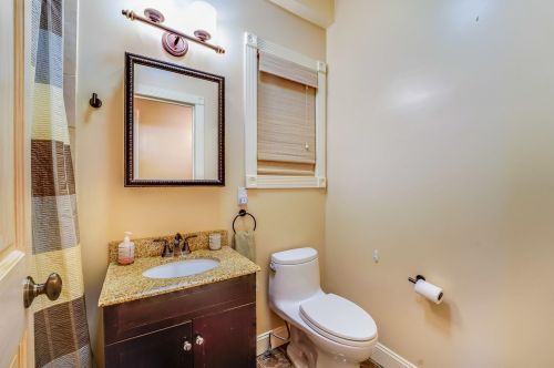 11 50 St, Union City NJ 07086-7205 exterior