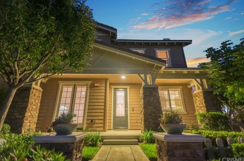 4134 Galapagos Way, Oxnard CA 93035-1432 exterior