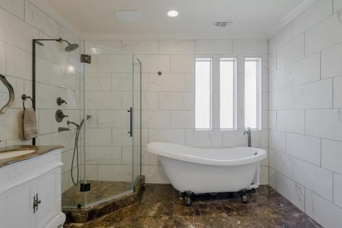 6715 Clearhaven Dr, Dallas TX 75248-4151 exterior