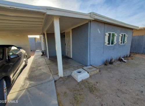 8834 1st St, Phoenix, AZ 85020-2802