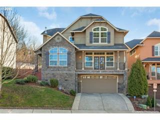 7066 Leslie St, Portland, OR 97223-2257