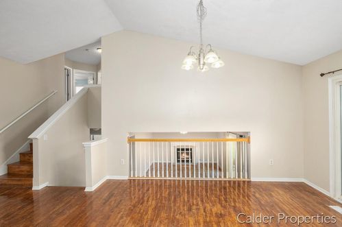 5658 Falling Leaf Dr, Grand Rapids MI 49512-9477 exterior