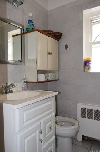 1628 Fowler Ave, Bronx NY 10462-3406 exterior