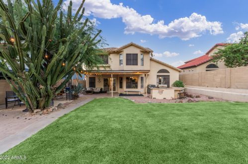 19640 19th Pl, Phoenix AZ  85024-1244 exterior