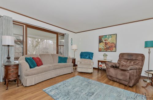 9209 Arthur St, Bull Valley IL 60014-4908 exterior