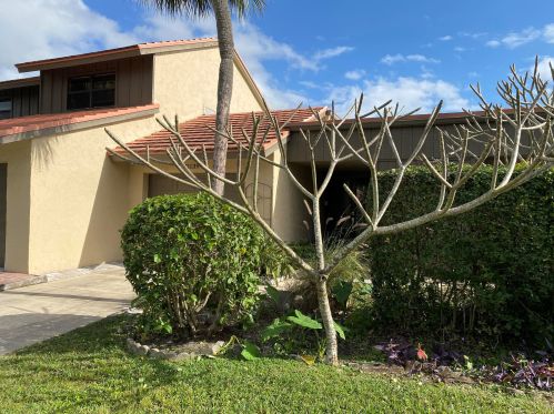 11139 Oakdale Rd, Boynton Beach, FL 33437-1626