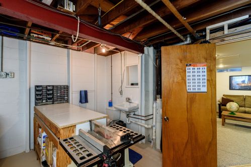 3419 90, Milwaukee WI 53214-4223 exterior