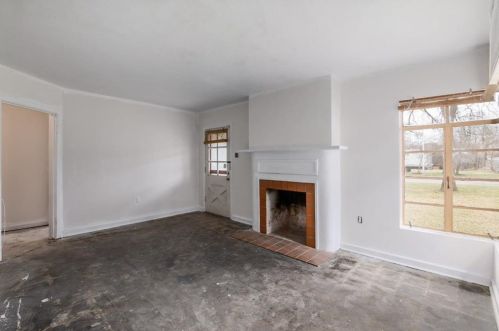 4323 Airport Blvd, Austin TX 78752-3826 exterior