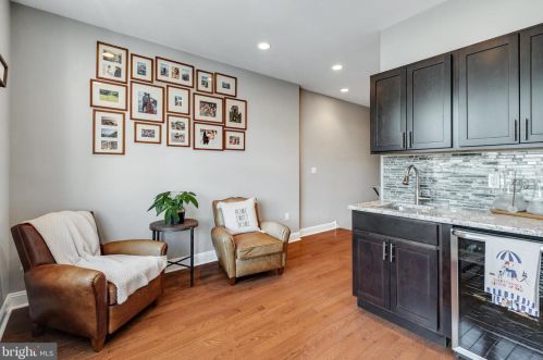 1710 Catharine St, Philadelphia PA 19143-2536 exterior