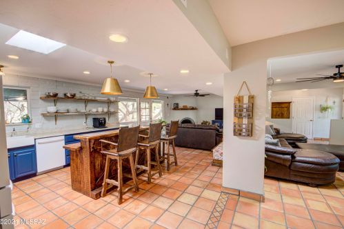 8901 Bears Path Rd, Tucson AZ  85749-8139 exterior