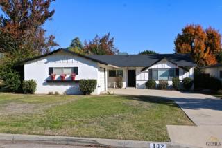 302 Pine St, Bakersfield, CA 93304-2533