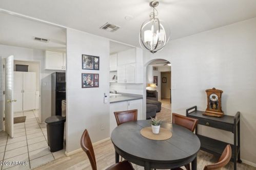 8615 30th Dr, Phoenix, AZ 85051-3920