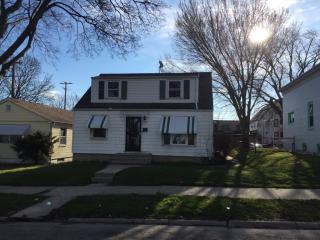 4372 14th St, Milwaukee WI  53221-2315 exterior