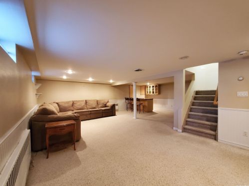 55 Bushwick St, Huntington Station NY 11747-1201 exterior