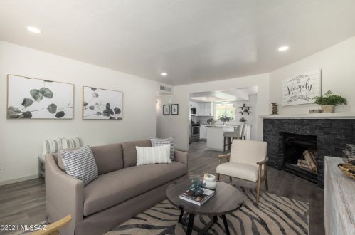 3814 Mars St, Tucson AZ  85741-1956 exterior