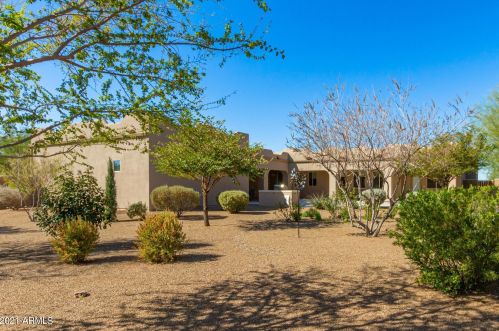 38421 19 Ave, Phoenix AZ 85009 exterior