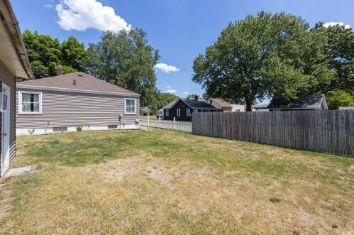 3627 Vistula Rd, Mishawaka IN 46544-4055 exterior