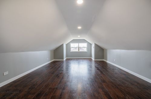 5505 Parkside Ave, Chicago IL  60638-2814 exterior