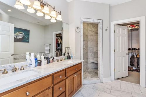 2464 Brookhaven Hts Ct, Atlanta GA 30319-5243 exterior