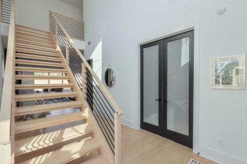 2135 Marann Dr, Atlanta, GA 30345-3536