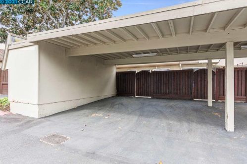 1594 Schenone Ct, Concord CA 94521-5295 exterior