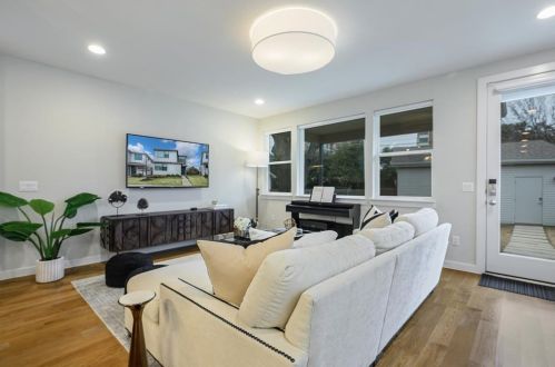 5339 Anita St, Dallas TX 75214-2707 exterior