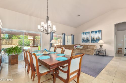 1310 Ivanhoe St, Chandler AZ 85226-1689 exterior