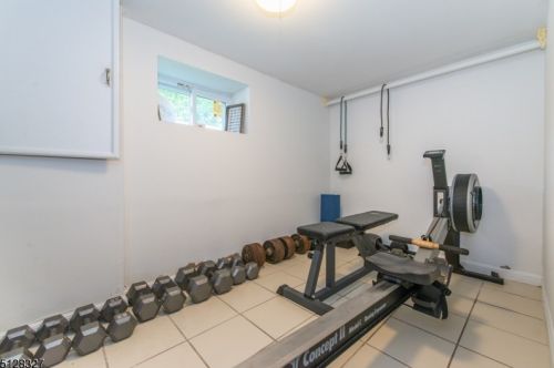 30 Randolph Pl, Town Center NJ  07052-4808 exterior