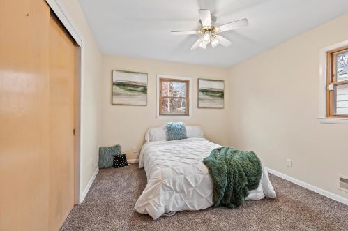 4730 81, Milwaukee WI 53220-4212 exterior