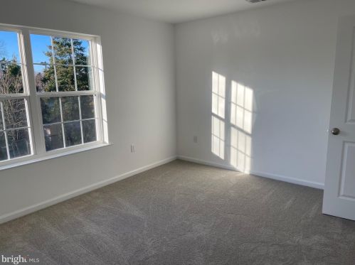 131 Clearview Ave, Trenton NJ 08619-1217 exterior