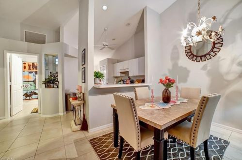 5441 Whitten Dr, Naples, FL 34104-5316