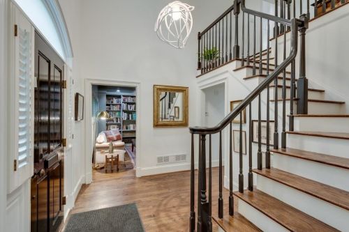 684 Clifton Rd, Atlanta GA  30307-1789 exterior