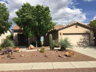 13736 Bushwacker Pl, Tucson AZ  85755-5714 exterior