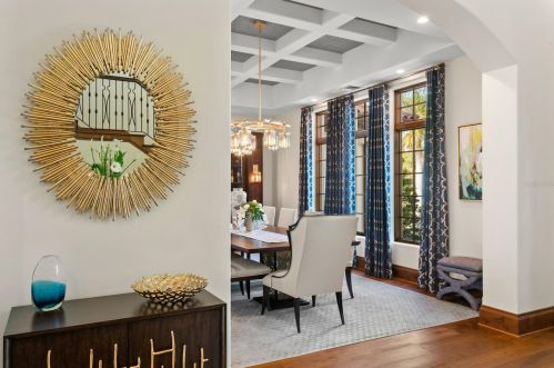 2621 Dundee St, Tampa FL  33629-7516 exterior