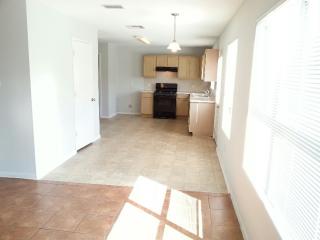 1110 Magnolia Bloom Trl, Houston TX  77073-5701 exterior