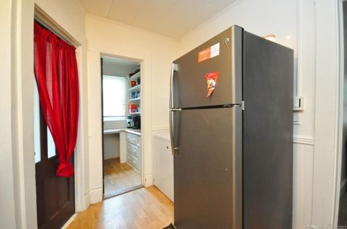 54 Greenwood St, New Britain, CT 06051-3326