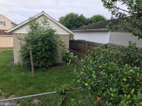 143 Penn St, Hanover PA 17331-1925 exterior