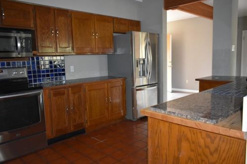 5708 Beacon Dr, Austin TX 78734-1417 exterior