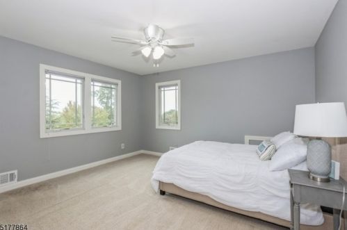 1401 Outlook Dr, Mountainside NJ 07092-1412 exterior