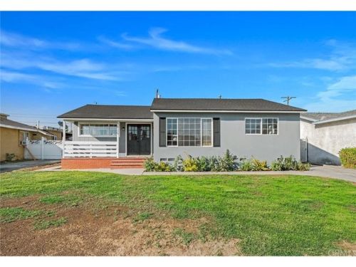 9025 Mapleside St, Bellflower, CA 90706-2039