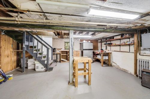 5043 Tripp Ave, Chicago IL 60630-2727 exterior