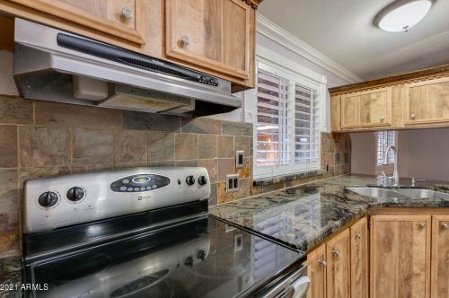 47713 29 Ave, Phoenix AZ 85087-9638 exterior