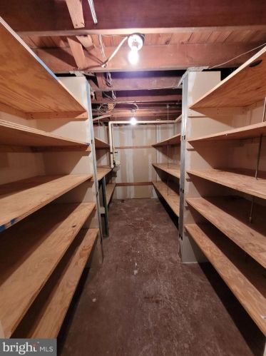 2148 Lee Ln, Chester PA 19014-2213 exterior