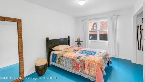 7 Church St, Locust NJ 07760-2104 exterior