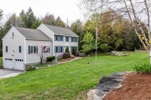 8 Erin Dr, Concord, NH 03304-3908