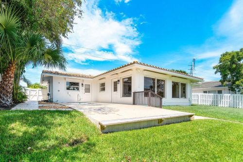 658 Palmetto Park Rd, Boca Raton FL  33486-3560 exterior