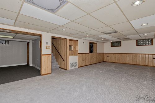 2220 Jackson St, Waukegan IL 60085-7354 exterior