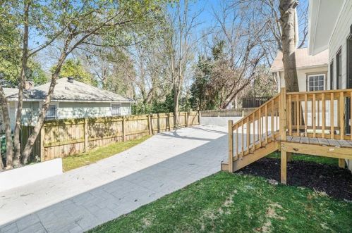 945 Beckwith St, Atlanta GA 30314-3122 exterior