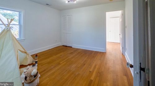 9206 Flower Ave, Silver Spring MD 20901-3438 exterior