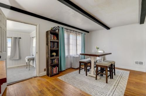 5545 57, Milwaukee WI 53218-3230 exterior